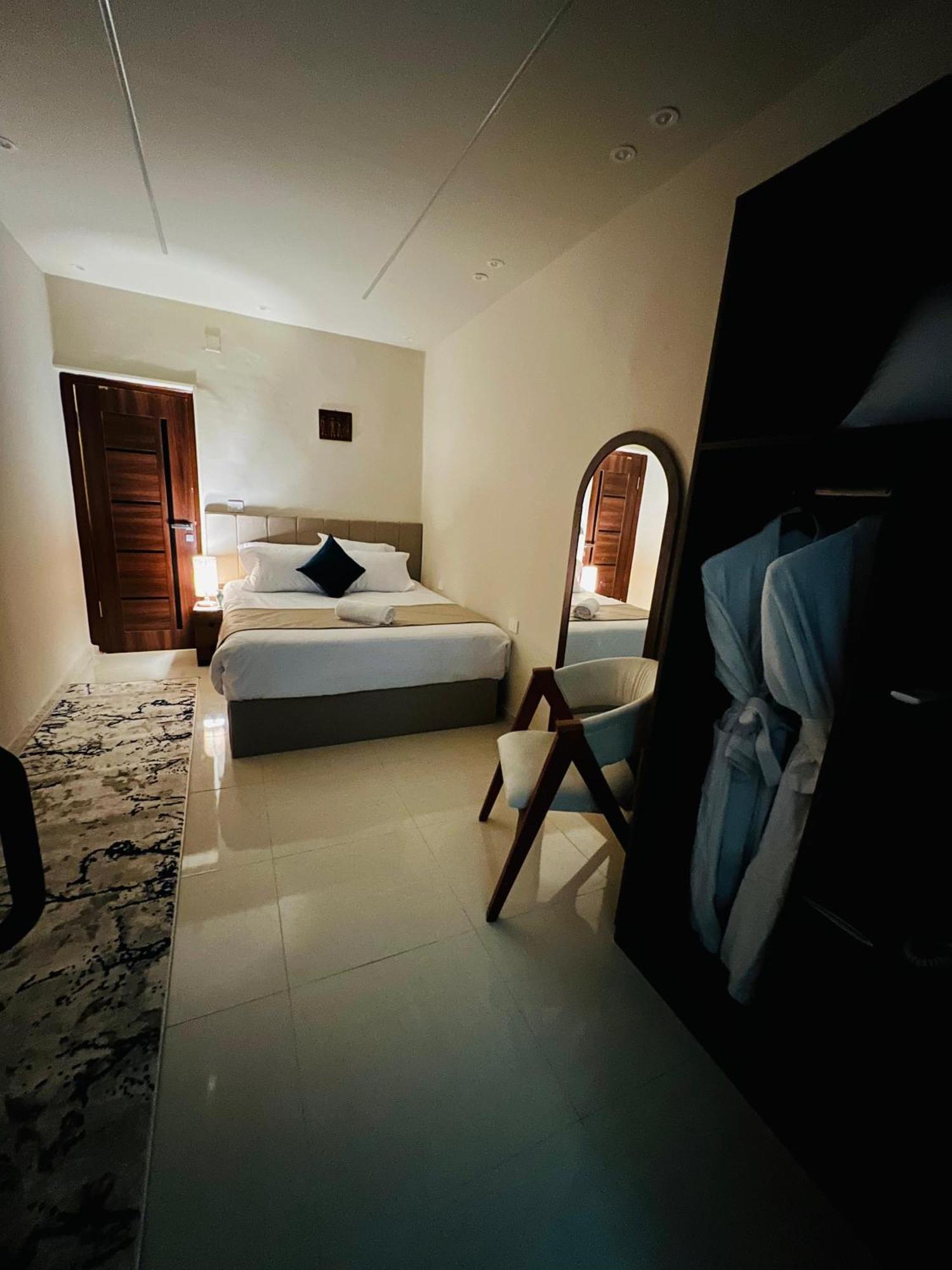 Great Scarab Pyramids View Hotel Kafrat al Jabal Luaran gambar